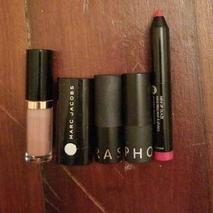 Mini lipsticks